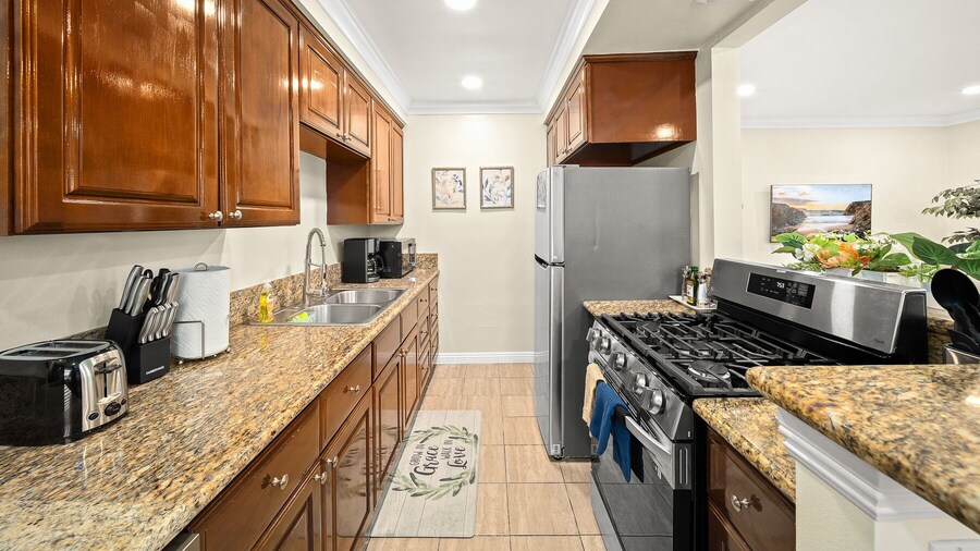 Vibrant&Refreshing 12 min to Downtown LA