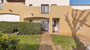 Unclassified image, 4 of 15, button - Spacious Apt 7 ppl, terrace, near the sea (Agde)