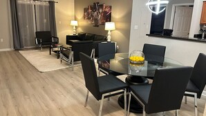 Dining - Close to Disney and Universal! Family-sized condo with pool, balcony & game room (Orlando)