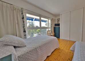2 Schlafzimmer, Bügeleisen/Bügelbrett, Internetzugang, Bettwäsche