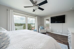 2 camere, ferro/asse da stiro, Wi-Fi gratuito, lenzuola