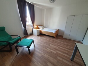 1 bedroom, iron/ironing board, WiFi, bed sheets