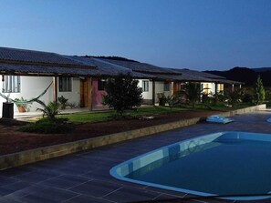 Front of property - POR DO SOL TURISMO (Nobres)