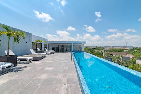 Pool. Condo in Tulum, Aldea Zama