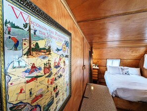 1 bedroom, free WiFi, bed sheets - Luxury Glamping w/Resort Access Included, Site 1 (Phelps)