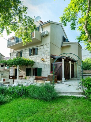 Exterior - Authentic Stone House Lola (Makarska)