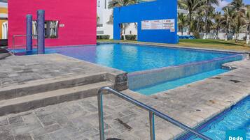 Alberca al aire libre