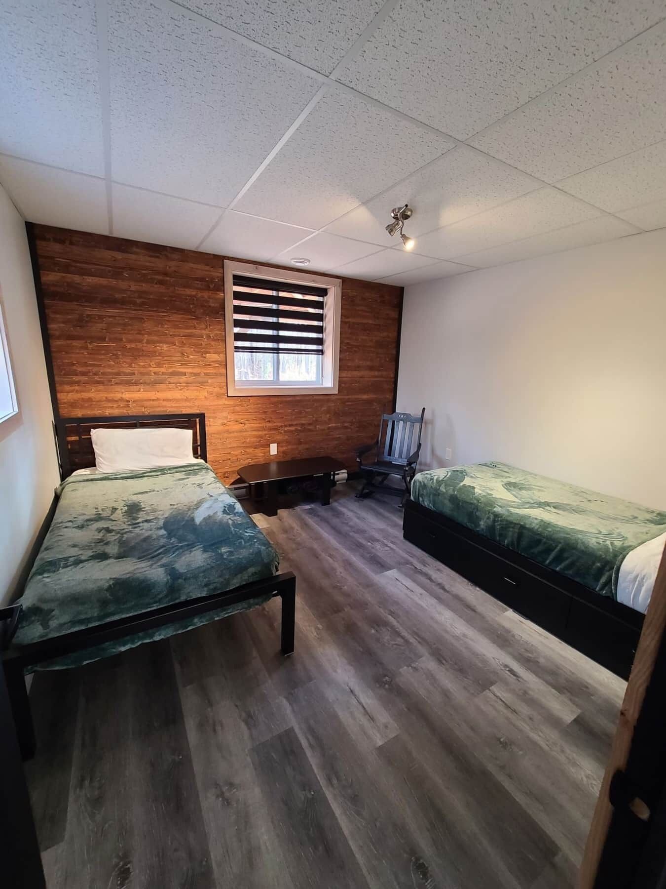 3 soverom, reiseseng for barn, internettilgang og sengetøy