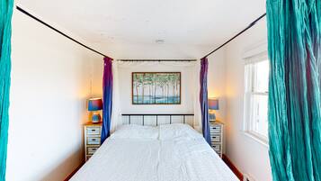 1 sovrum, strykjärn/strykbräda, internet och sängkläder