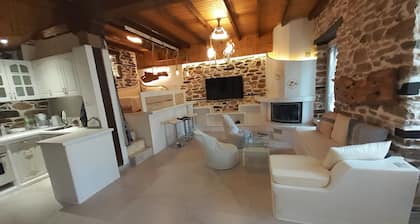 Relax Holistic House - Feel at Home Away From Home!
