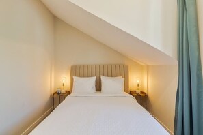 1 chambre, fer et planche à repasser, lit parapluie, Wi-Fi