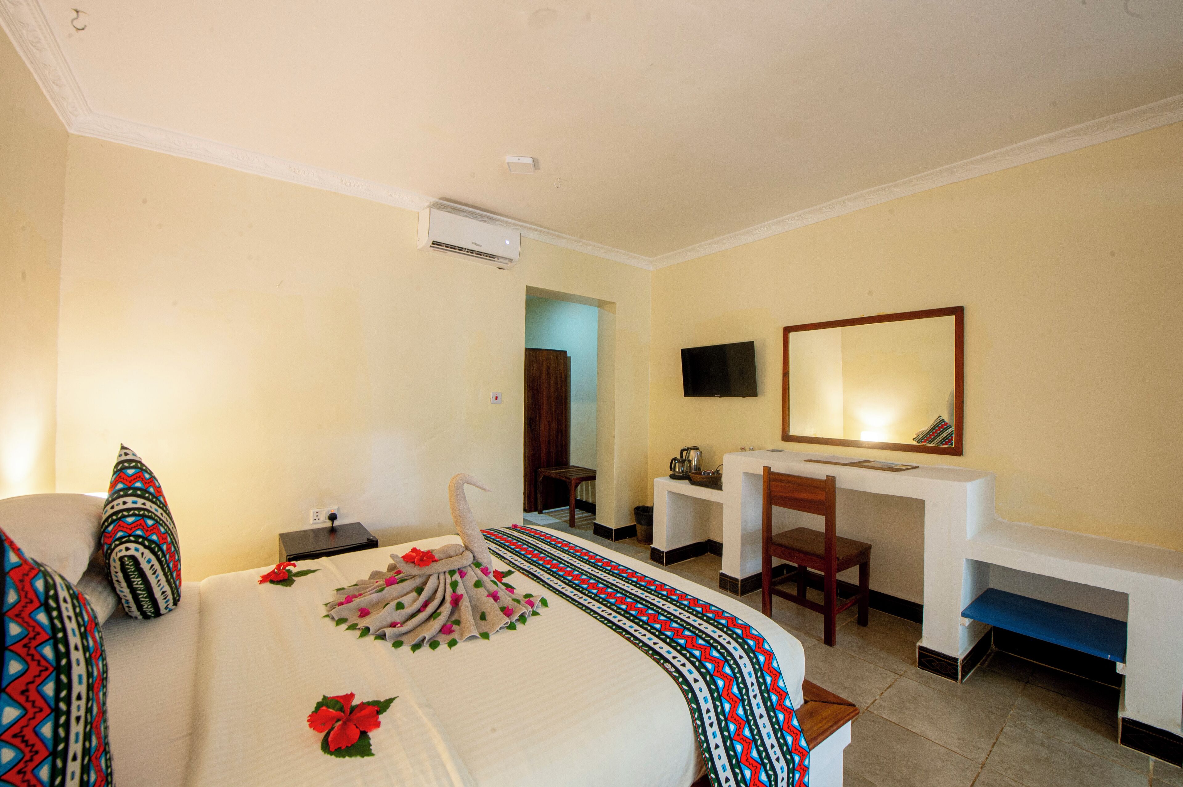 Dobbeltrom – standard | Safe på rommet, individuelt innredet og skrivebord