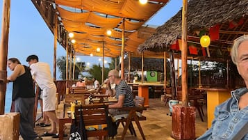 Bar (en el alojamiento)