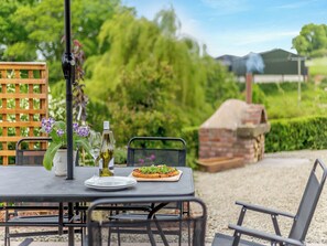 Luokittelematon kuva, 5 kautta 23, painike