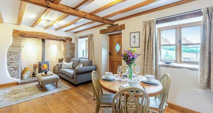 2 bedroom accommodation in Clee St. Margaret, near Craven Arms