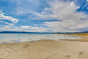 Beach nearby - Garden City Vacation Rental: Walk to Bear Lake (Garden City)