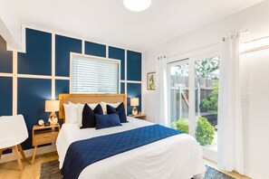 4 Schlafzimmer, Bügeleisen/Bügelbrett, Reisekinderbett, WLAN