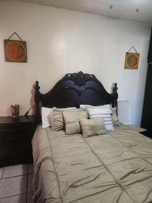 2 bedrooms, WiFi, bed sheets - Home away from home (Ejido Morelos)