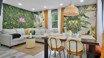 Apartment | Living area