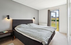 3 室のベッドルーム、旅行用ベビーベッド、WiFi (無料)