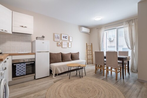Cozy home next to Aliosha 10m. walk from center of TheOldestTownInEurope-Plovdiv