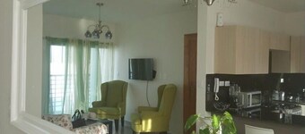 Pool, wifi, private apart for family and friends