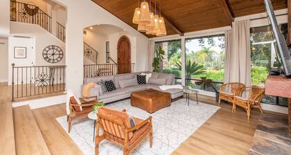 Ultimate Escape: GameRoom, EV Charger, Pool & Spa