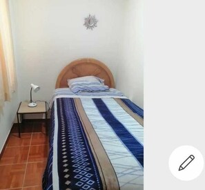 3 bedrooms, iron/ironing board, free WiFi, bed sheets