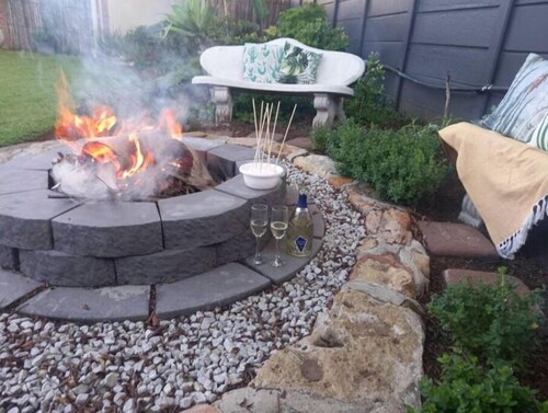 Spacious and Peaceful home, Summerstrand,Gqeberha