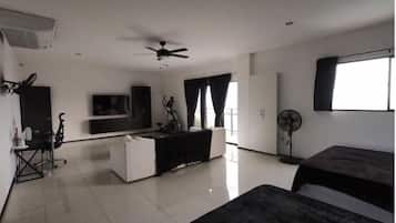 5 bedrooms