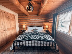 5 habitaciones, camas con efecto memoria, wifi y ropa de cama