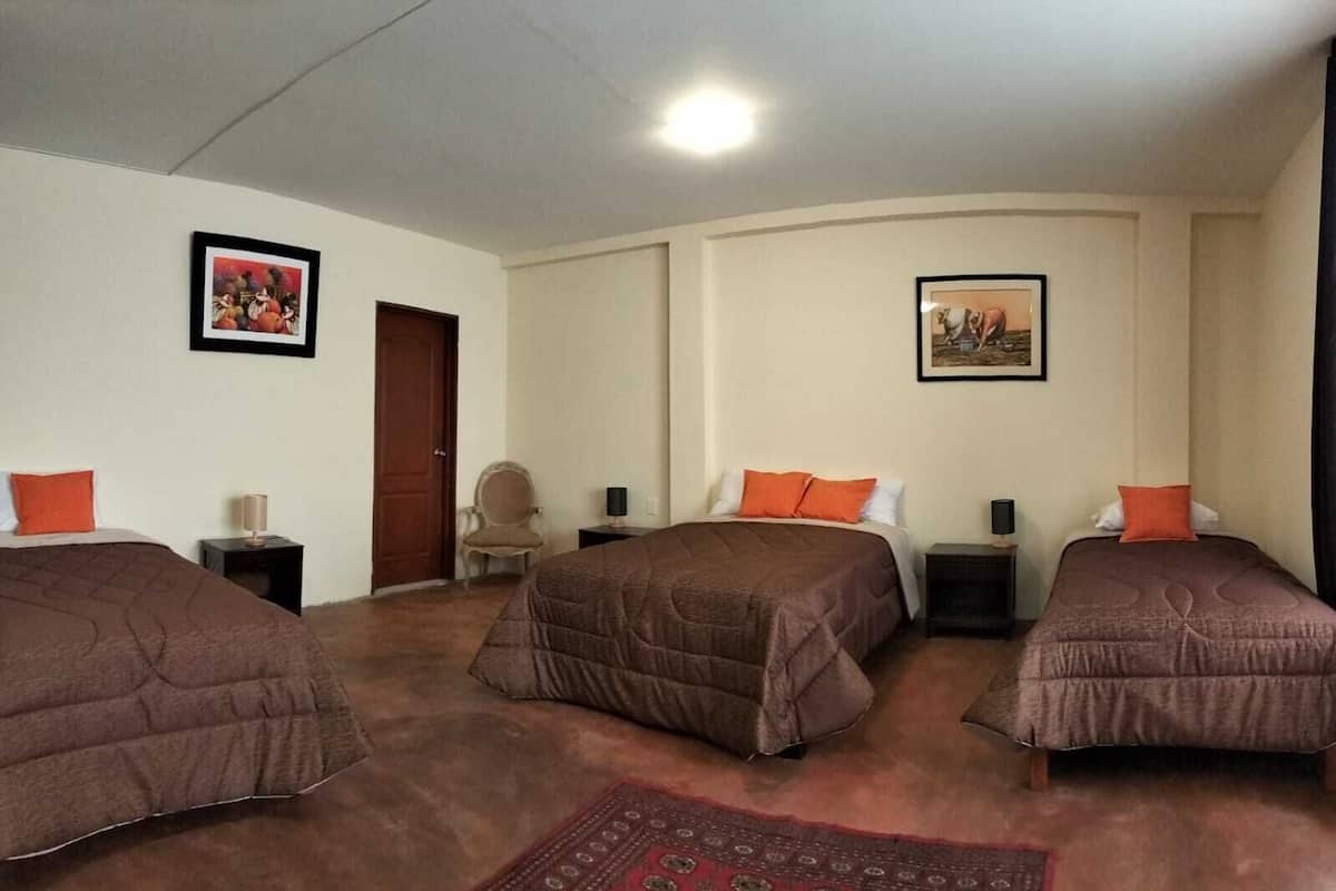 Comfort Quadruple Room | Free WiFi, individually decorated, individually furnished