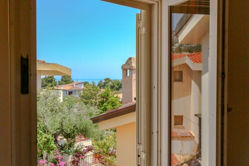 Holiday House Arianna