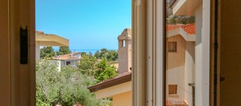 Holiday House Arianna