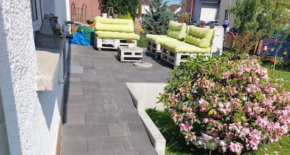 Erdgeschoßwohnung mit Terrasse