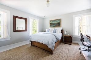 4 habitaciones, tabla de planchar con plancha, wifi y ropa de cama 