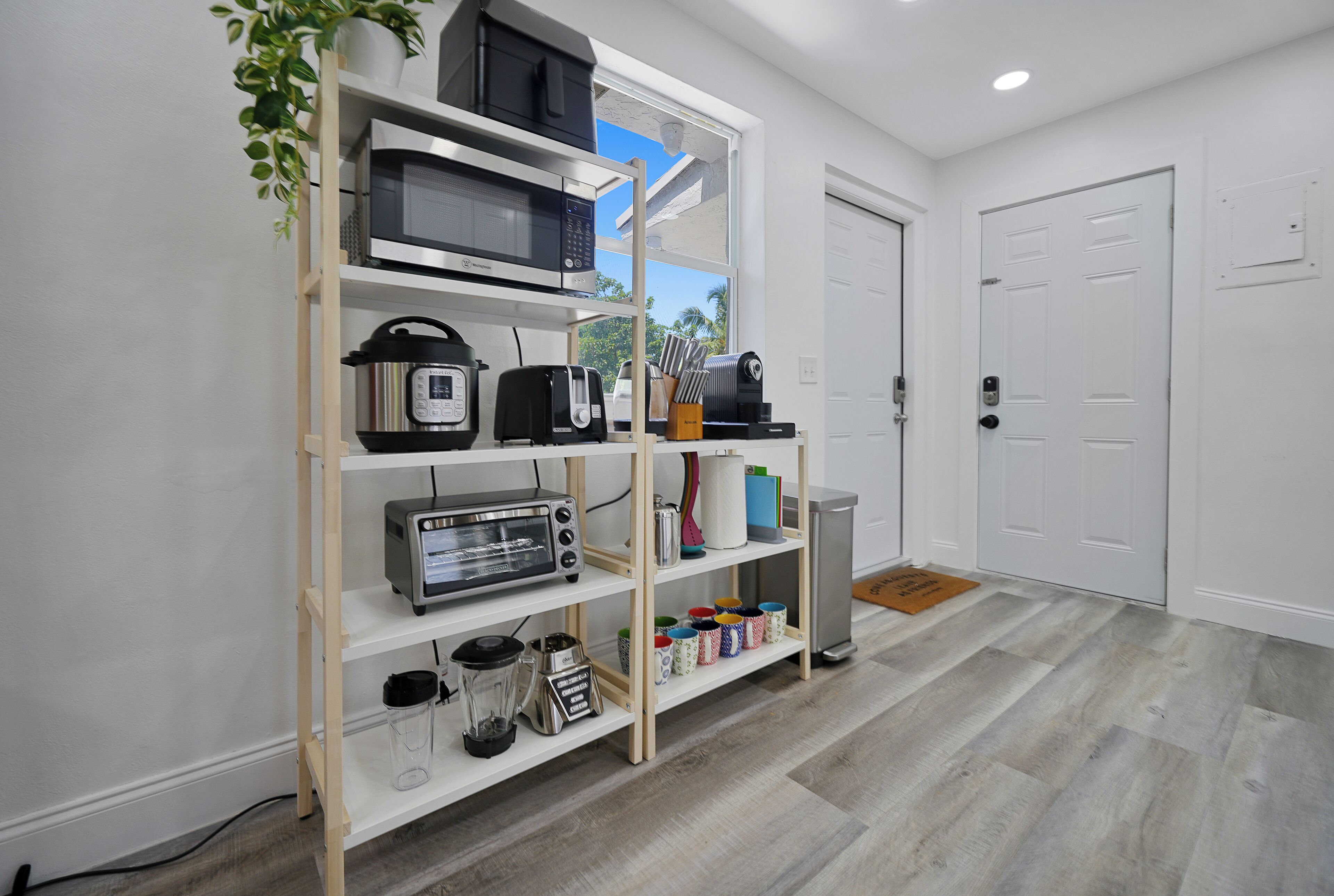 Family Apartment | Private kitchenette | Fridge, microwave, espresso maker, electric kettle