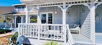 Cozy Waterfront home w/kayaks/Lake Henderson/Withlacoochee Bike Trail/ Springs