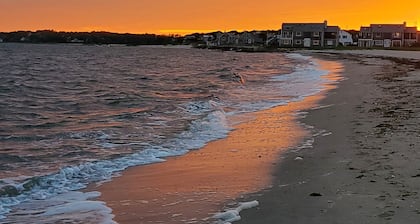 ON BEACH CONDO - Full Ocean View -10 steps to sand