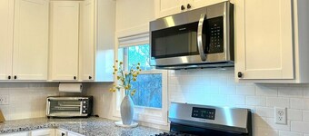 Charlottesville Home Close to Downtown
