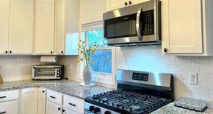Charlottesville Home Close to Downtown