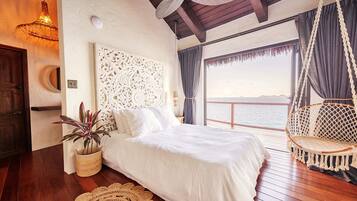 1 chambre, matelas mémoire de forme, coffres-forts dans les chambres