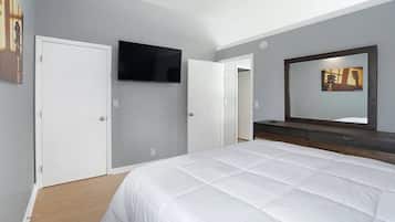 2 habitaciones, tabla de planchar con plancha, wifi y ropa de cama