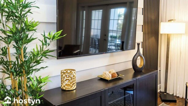 Unclassified image, 1 of 79, button - Sun-Kissed Reunion Stay • 3BR/2BA Apartment for 8 (Orlando)
