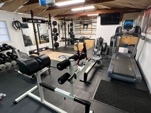 Fitness facility - Cute home near EMU and U of M (Ypsilanti)