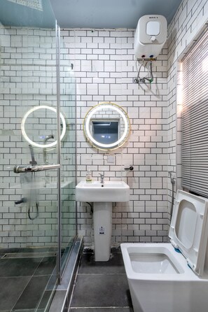 Dusj, håndklær og såpe