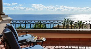 Property grounds - PB Sunset Beach Owner Executive Suite, 1BR2B, March 14-21, 2026 (Cabo San Lucas)