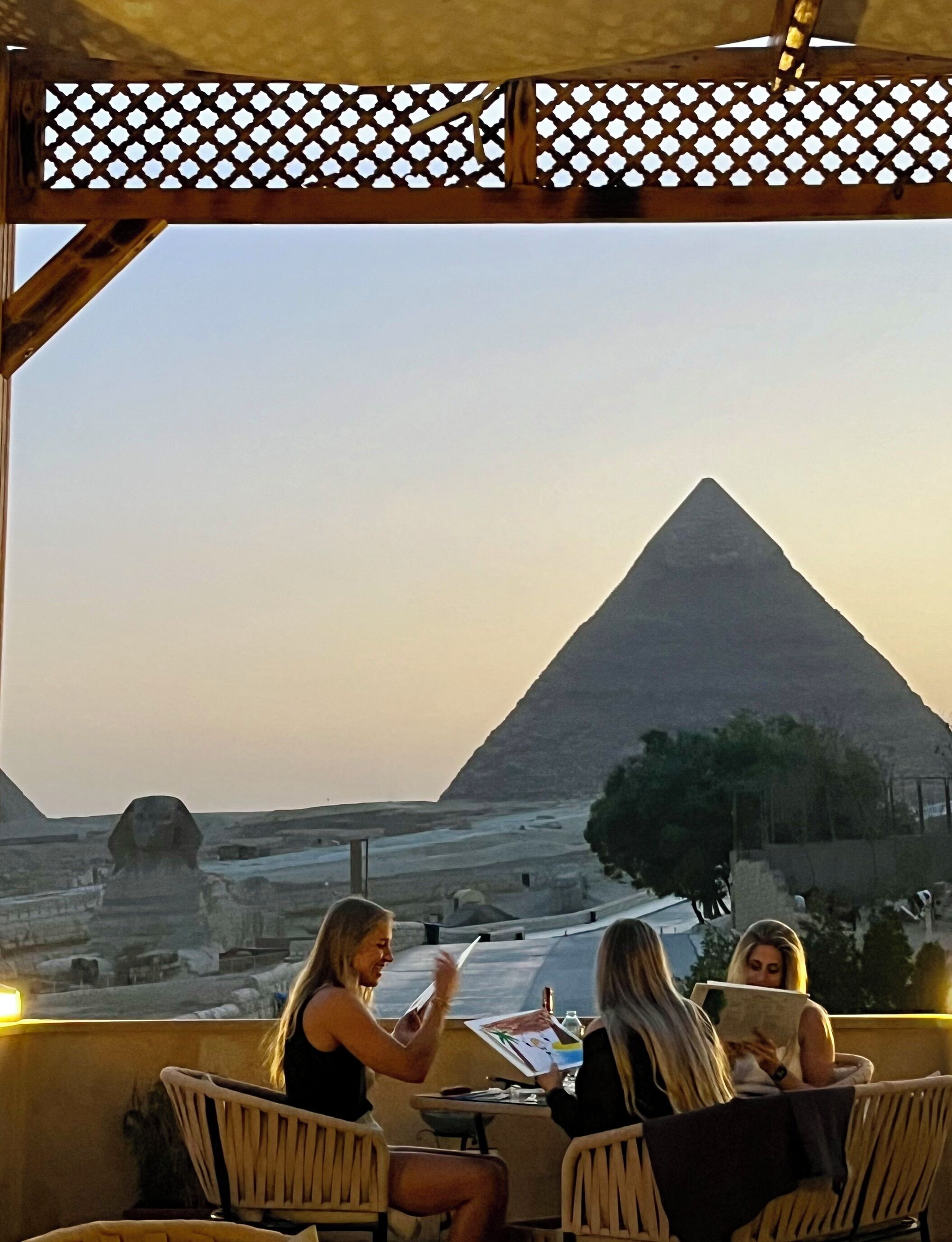 Photo - The Gate Hotel Front Pyramids & Sphinx View