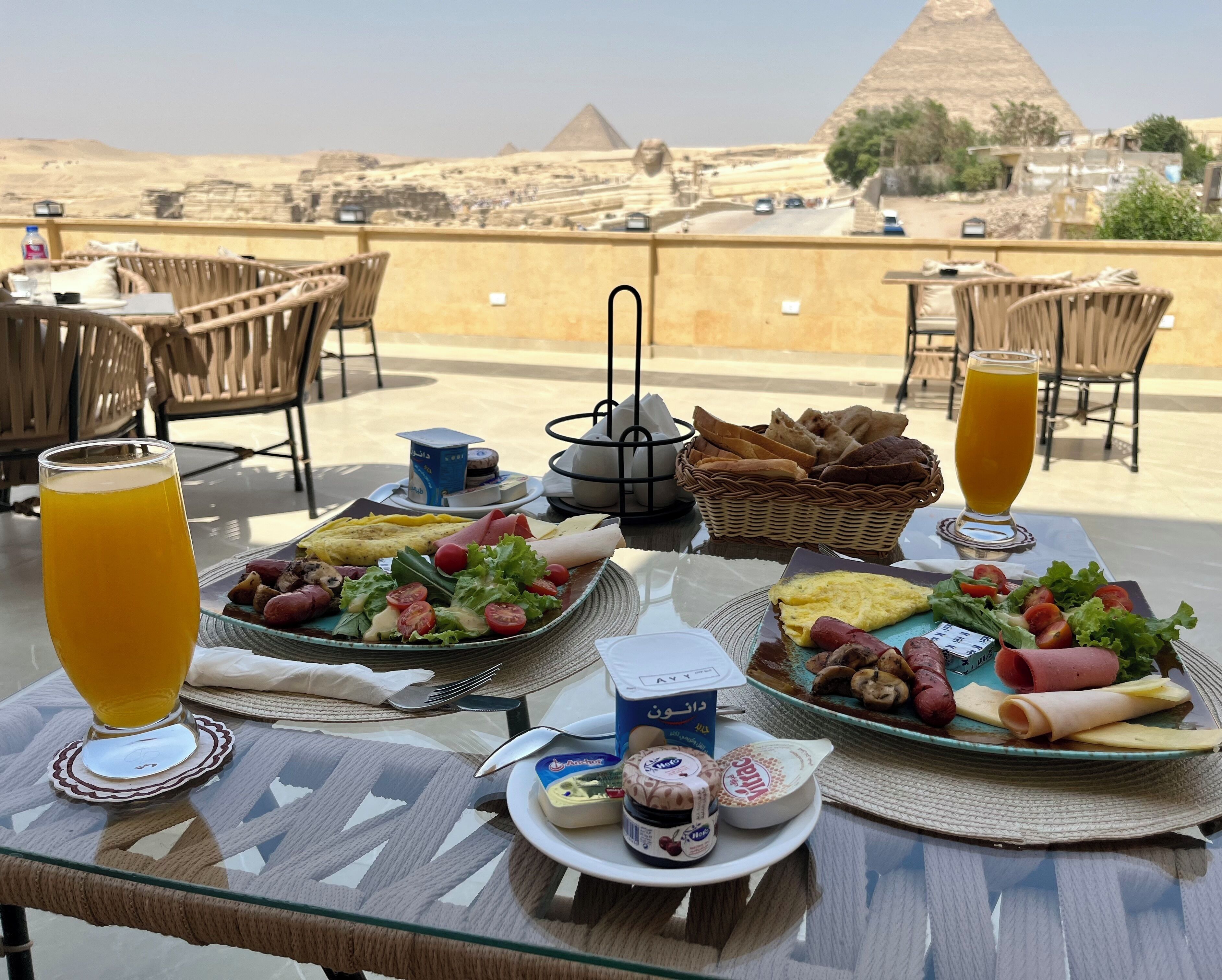 Photo - The Gate Hotel Front Pyramids & Sphinx View