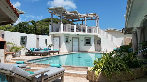 Villa Athena GORGEOUS home with large private pool!